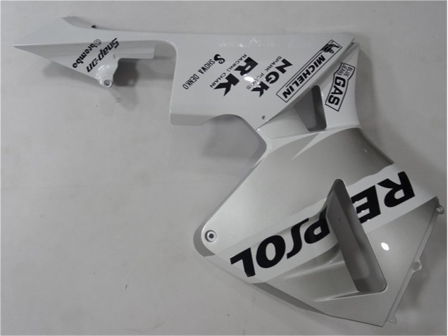 Carenagem Moto CBR 600RR 03-04 - Prata Branco Preto Repsol Carenagem Moto CBR 600RR 03-04 - Prata Branco Preto Repsol