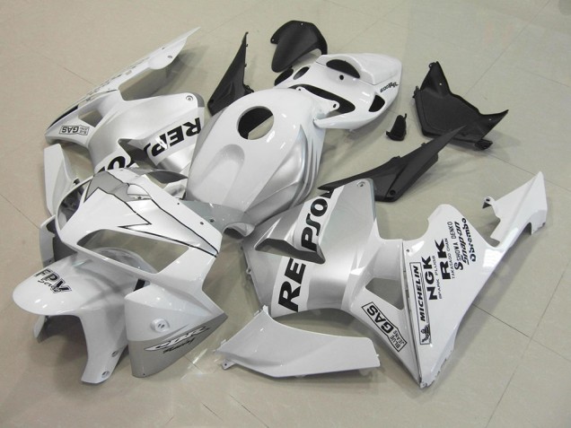 Carenagem Moto CBR 600RR 05-06 - Repsol Branco Prata Carenagem Moto CBR 600RR 05-06 - Repsol Branco Prata