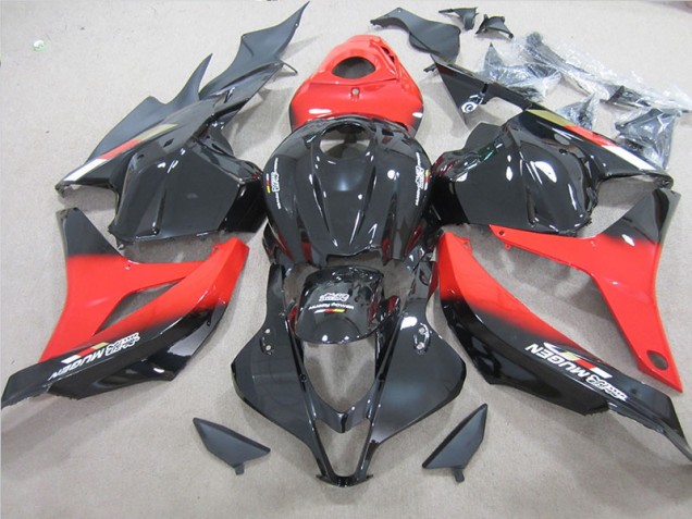 Carenagem Moto CBR 600RR 09-12 - Preto Vermelho Carenagem Moto CBR 600RR 09-12 - Preto Vermelho