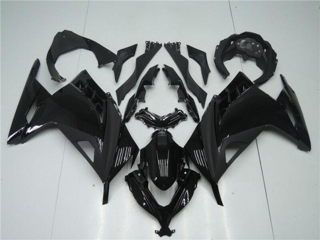 Carenagem Moto EX300 13-16 - Brilhante Preto Fosco Carenagem Moto EX300 13-16 - Brilhante Preto Fosco