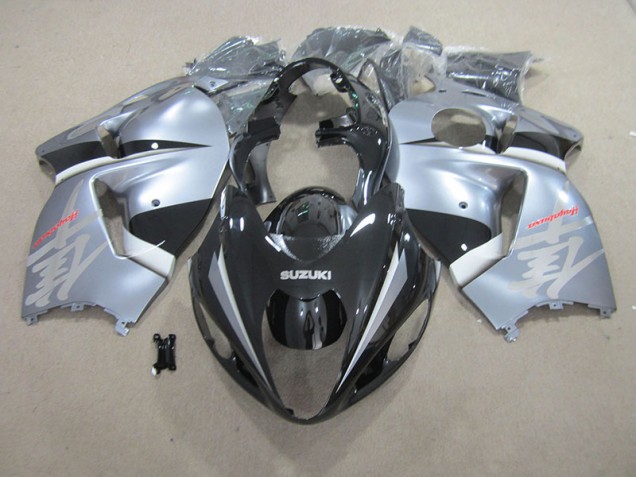 Carenagem Moto GSXR 1300 Hayabusa 96-07 - Preto Prata Carenagem Moto GSXR 1300 Hayabusa 96-07 - Preto Prata