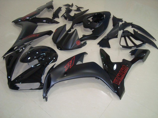Carenagem Moto R1 04-06 - Preto Fosco Vermelho Carenagem Moto R1 04-06 - Preto Fosco Vermelho