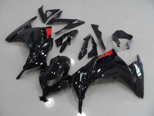 Carenagem Moto ZX 300R 13-16 - Preto Vermelho Carenagem Moto ZX 300R 13-16 - Preto Vermelho