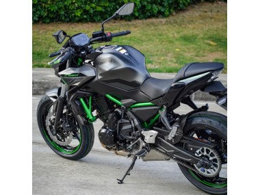 Carenagens Moto Kawasaki Ninja Z650 2020-2023 - Preto Verde