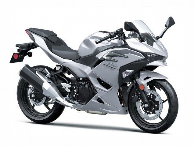 Carenagens Moto Kawasaki Ninja 500 EX500R 2024-2025 - Prata Metálico Ninja