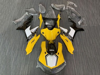 Kits Carenagem Moto Yamaha YZF 1000 R1 2015-2019 - Amarelo Branco Preto
